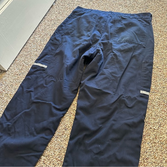 FedEx Delivery Driver Fleece Lined Cargo Pants w/ Reflective Stripe - Size 36 - Picture 9 of 12